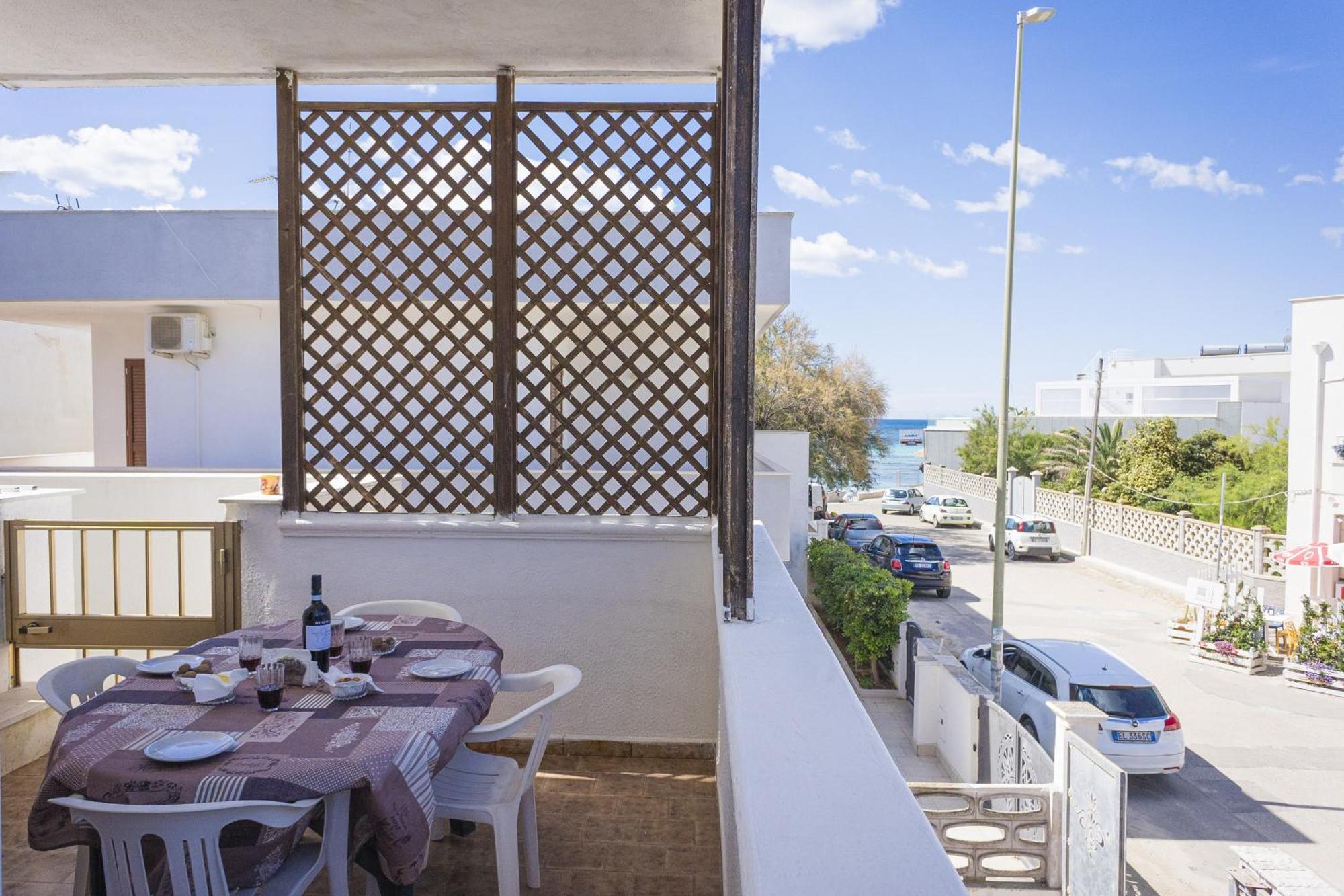 Torre Lapillo Apartment Sea View - Happy Rentals 포르토 세자레오 외부 사진